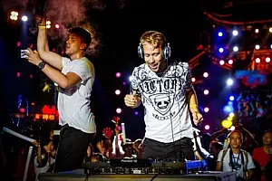 【Udemy中英字幕】How to Become a DJ – Learn How to Start DJing Online Today